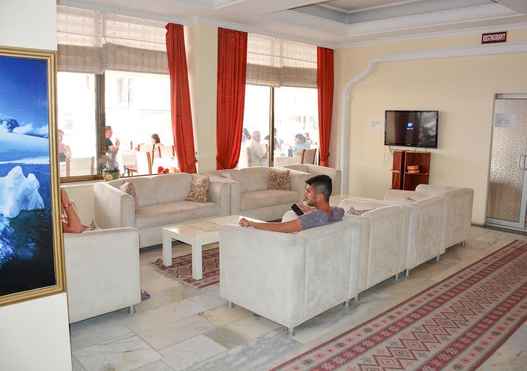 Hotel First Class Didim Kültér fotó