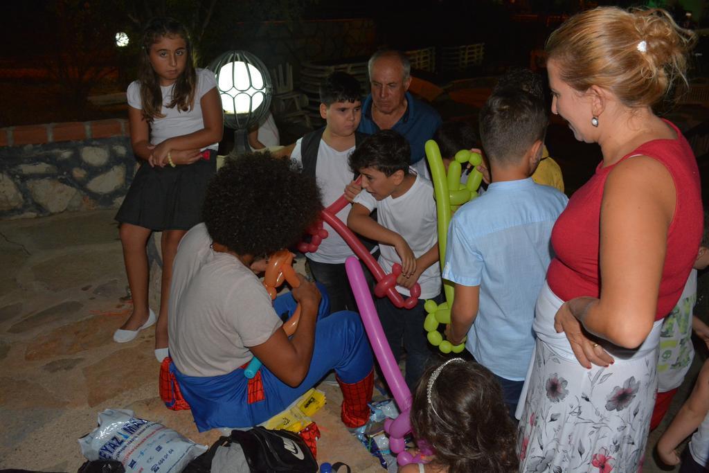 Hotel First Class Didim Kültér fotó