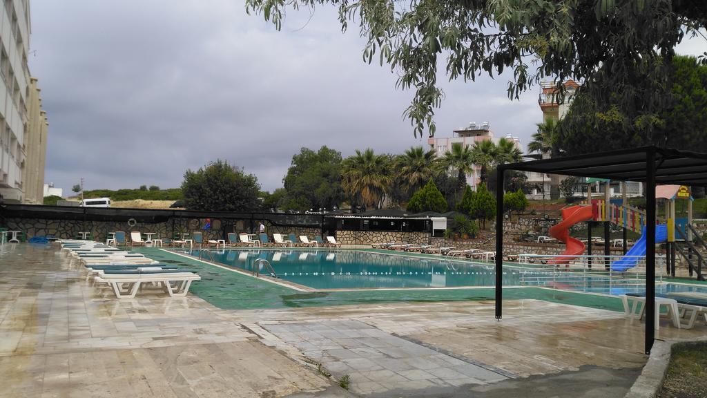 Hotel First Class Didim Kültér fotó